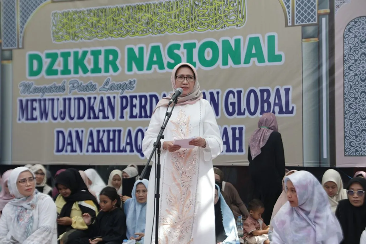 Bupati Lumajang Ajak Jaga Moral Generasi Muda di Peringatan Idul Khotmi Nasional