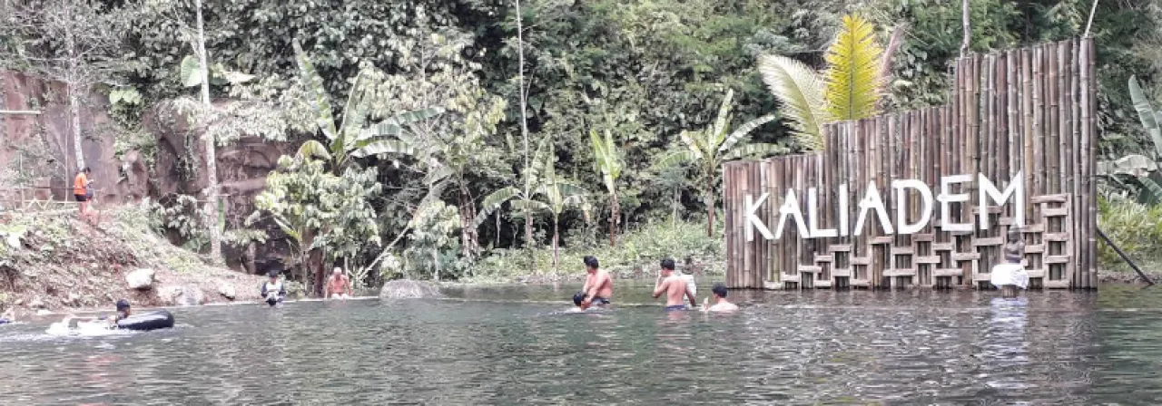 Kali Adem, Surga Tersembunyi di Lereng Semeru Lumajang