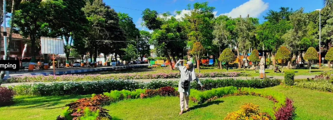 Alun-Alun Kota Lumajang, Ruang Publik yang Selalu Hidup