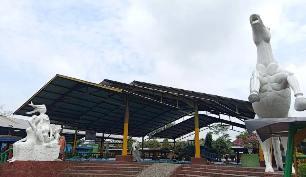 Pesona Pemandian Joyokarto Lumajang, Wisata Air Sejuk di Tengah Desa