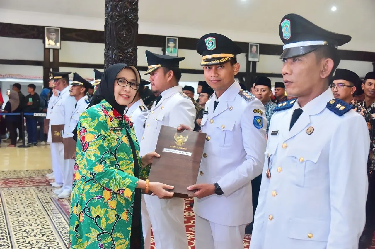 Bunda Indah Tegas: ASN Lumajang Harus Berhati Pengabdi, Bukan Pemburu Jabatan!