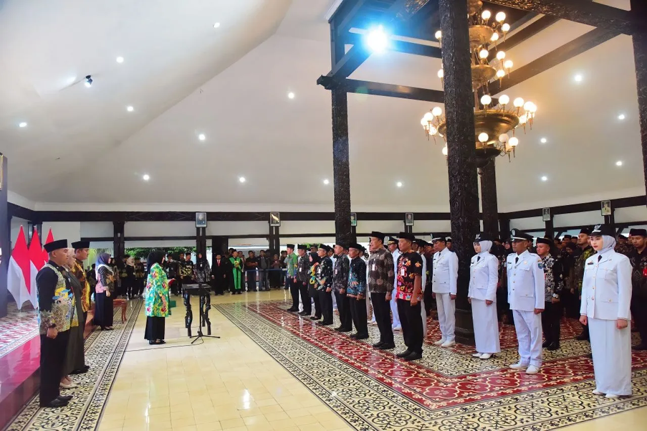 Bupati Lumajang Gerak Cepat! 191 Pejabat Dimutasi demi Birokrasi yang Lari Kencang