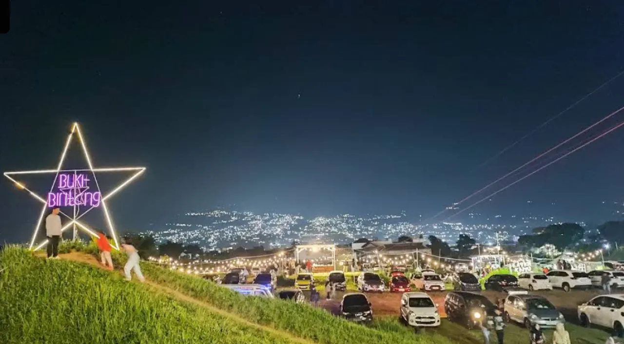 Menikmati Pesona Malam Kota Batu dari Ketinggian di Bukit Bintang