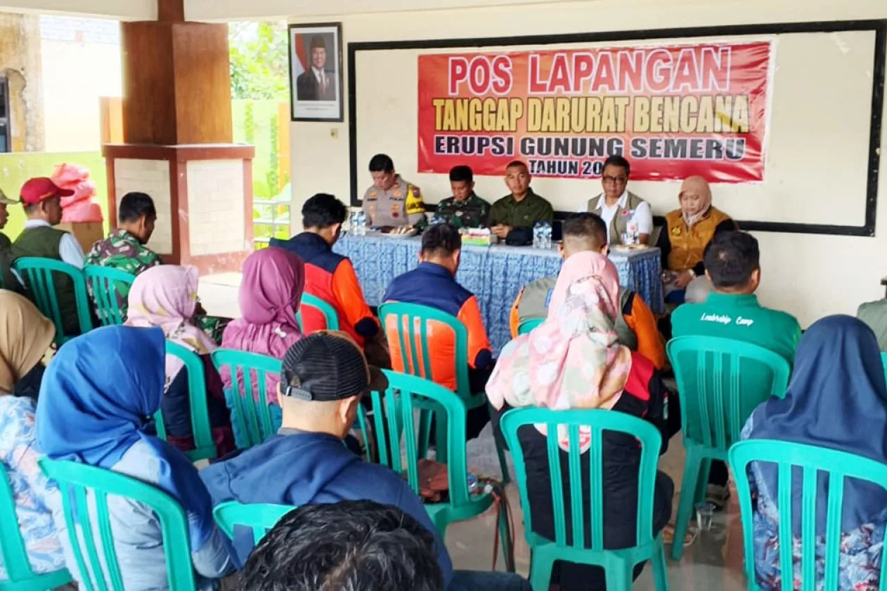 Warga Masih Nekat Wisata ke Zona Bahaya Semeru, BNPB: Stop! Ini Bukan Tempat Liburan