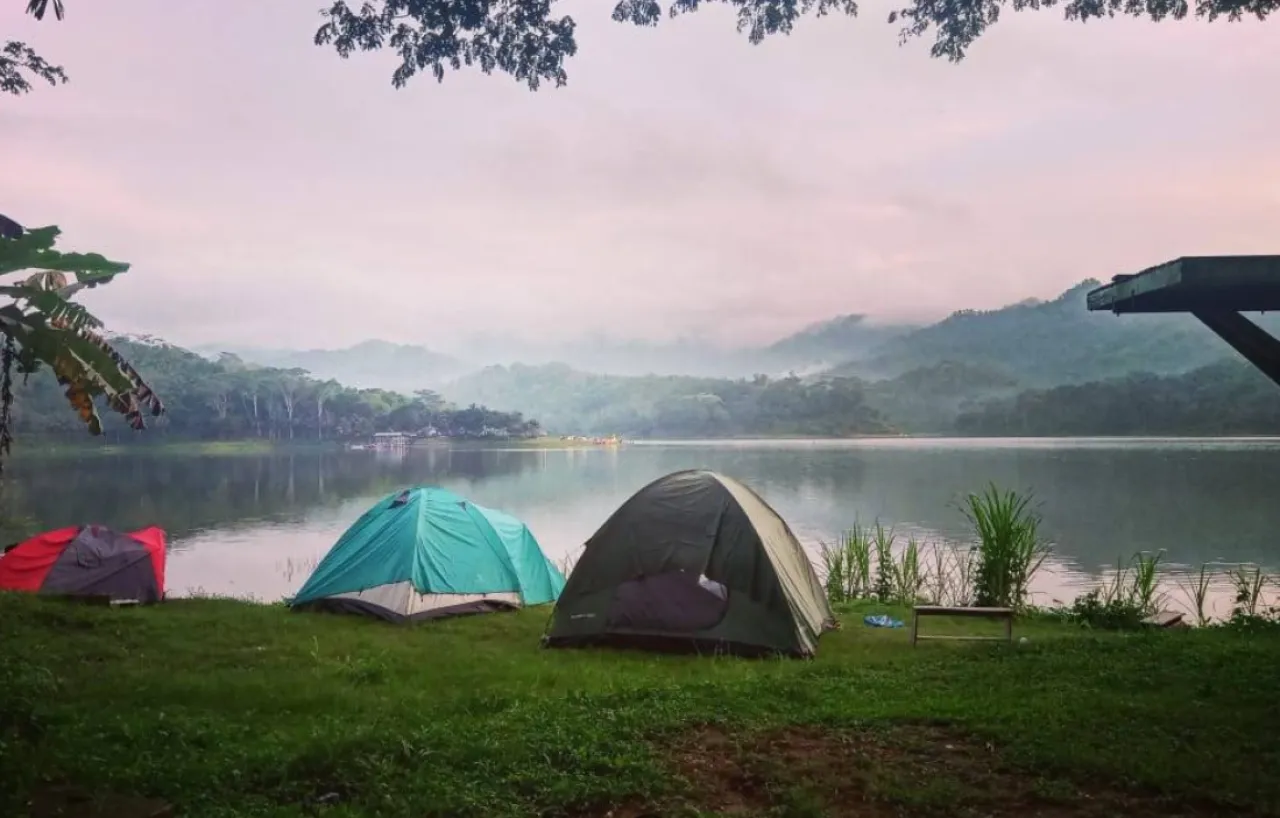 Waduk Sermo, Permata Tenang di Perbukitan Kulon Progo yang Selalu Memikat Wisatawan Yogyakarta
