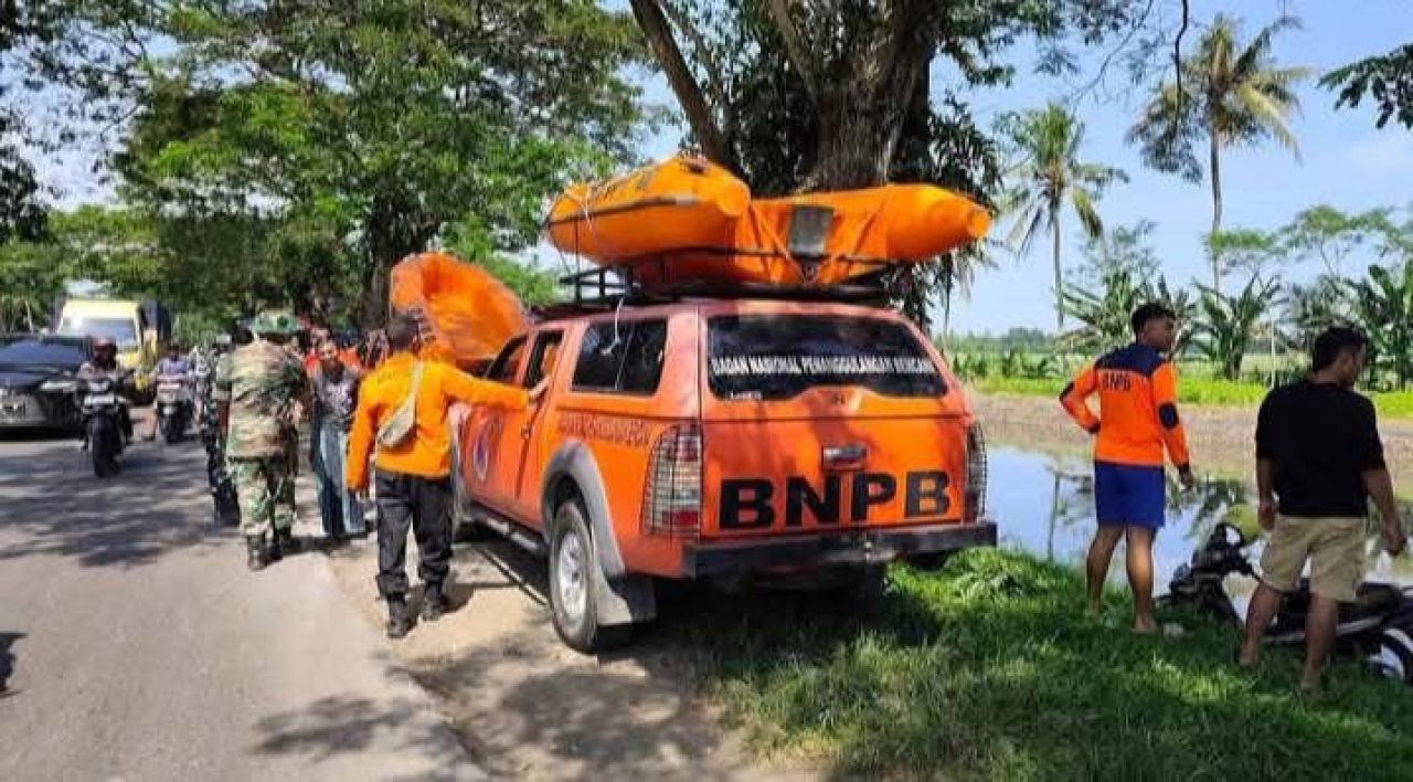 Terjun ke Sungai, Pengendara Motor Hilang di Lumajang