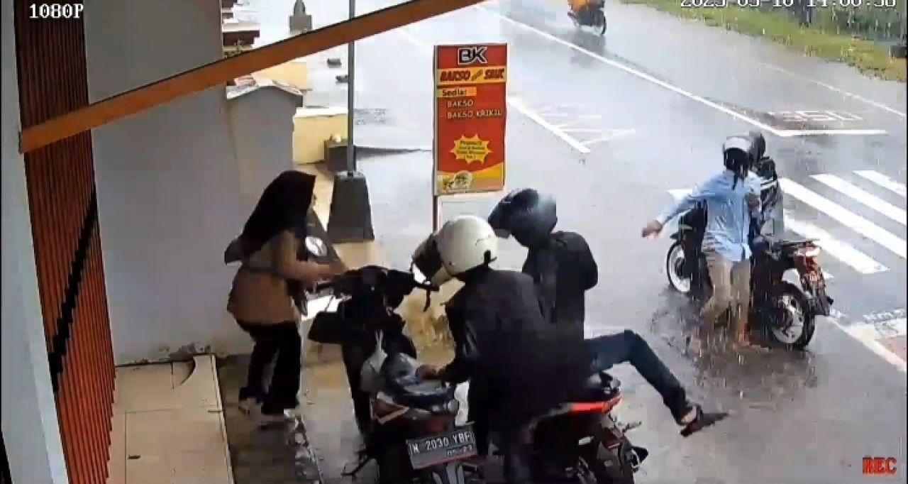 Pelajar SMK di Lumajang Jadi Korban Begal Saat Berteduh