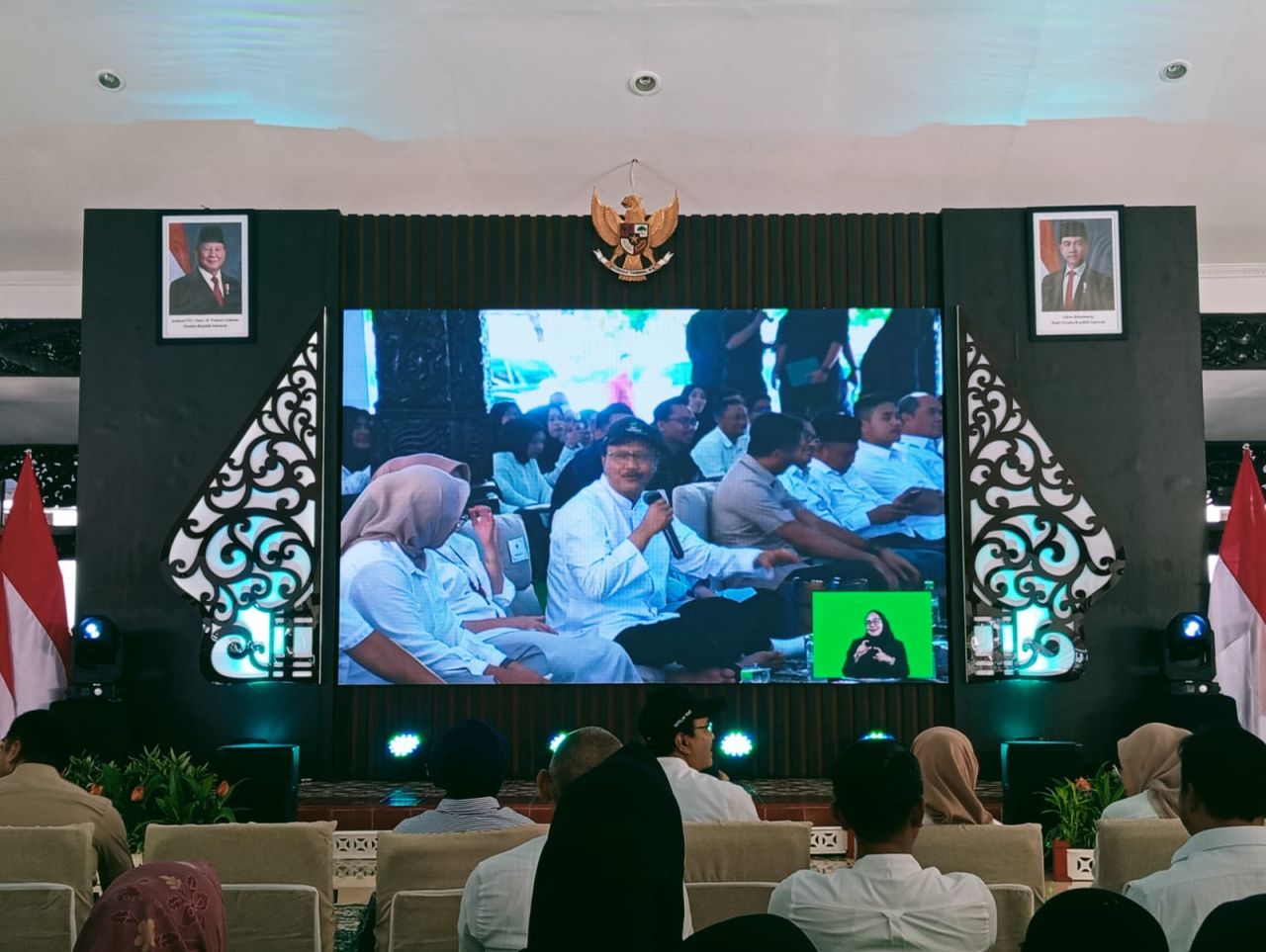 Kemensos Dorong Peningkatan KPM PKH di Lumajang Lewat Inovasi Kertas dari Pelepah Pisang