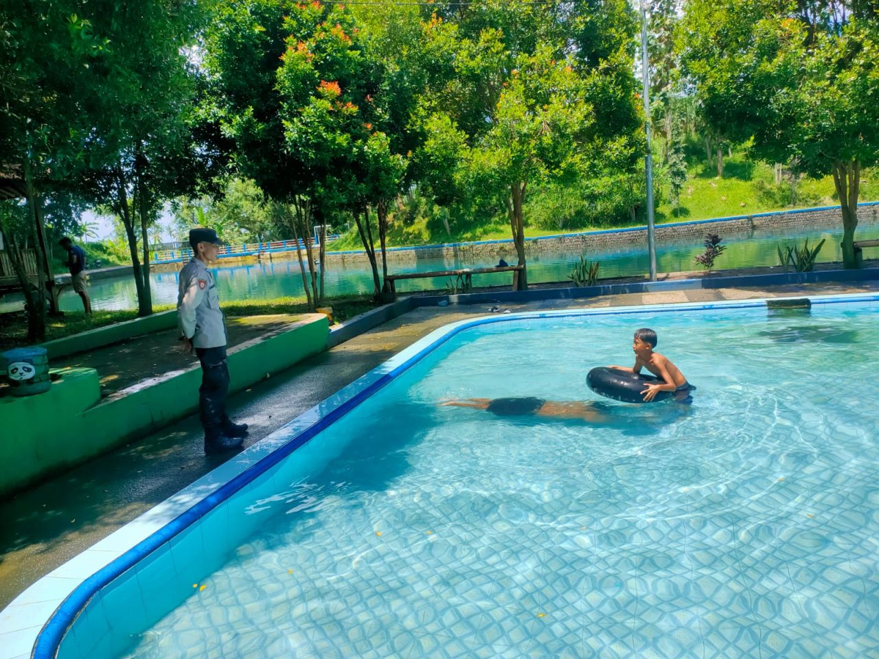 Polisi Intensifkan Patroli Wisata di Sumber Pakel Lumajang, Tegaskan Pentingnya Keamanan Pengunjung