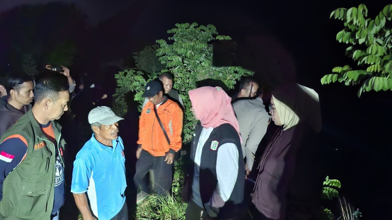 Ancaman Banjir di Sumberwuluh, Bupati Indah Amperawati Minta Warga Mengungsi