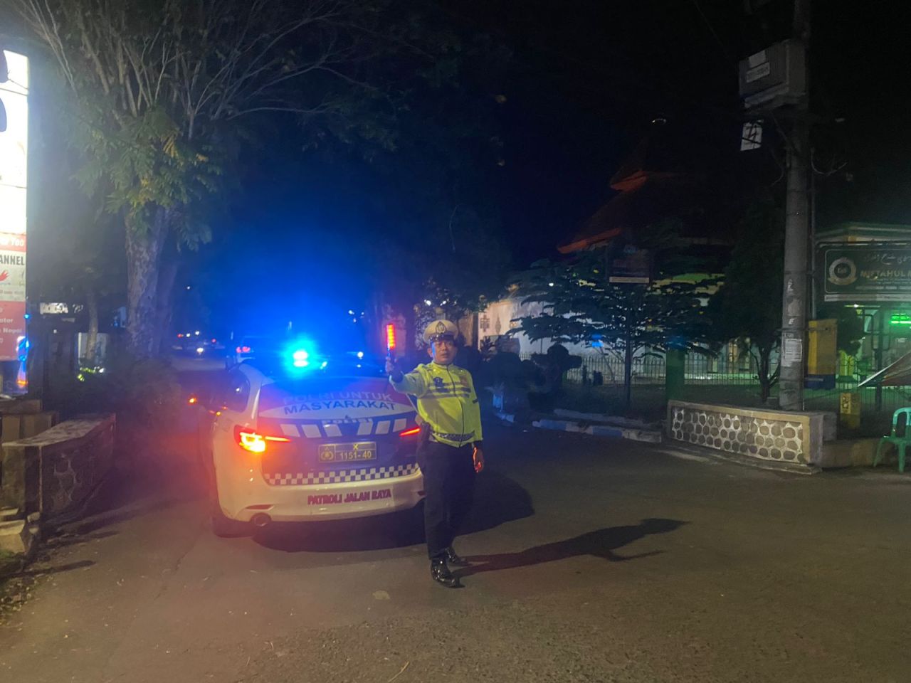 Satlantas Lumajang Persempit Ruang Balap Liar dengan Patroli Blue Light