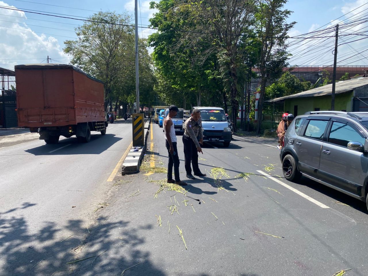 Kecelakaan Lalu Lintas di Sukodono Lumajang, Satu Pengendara Luka-Luka
