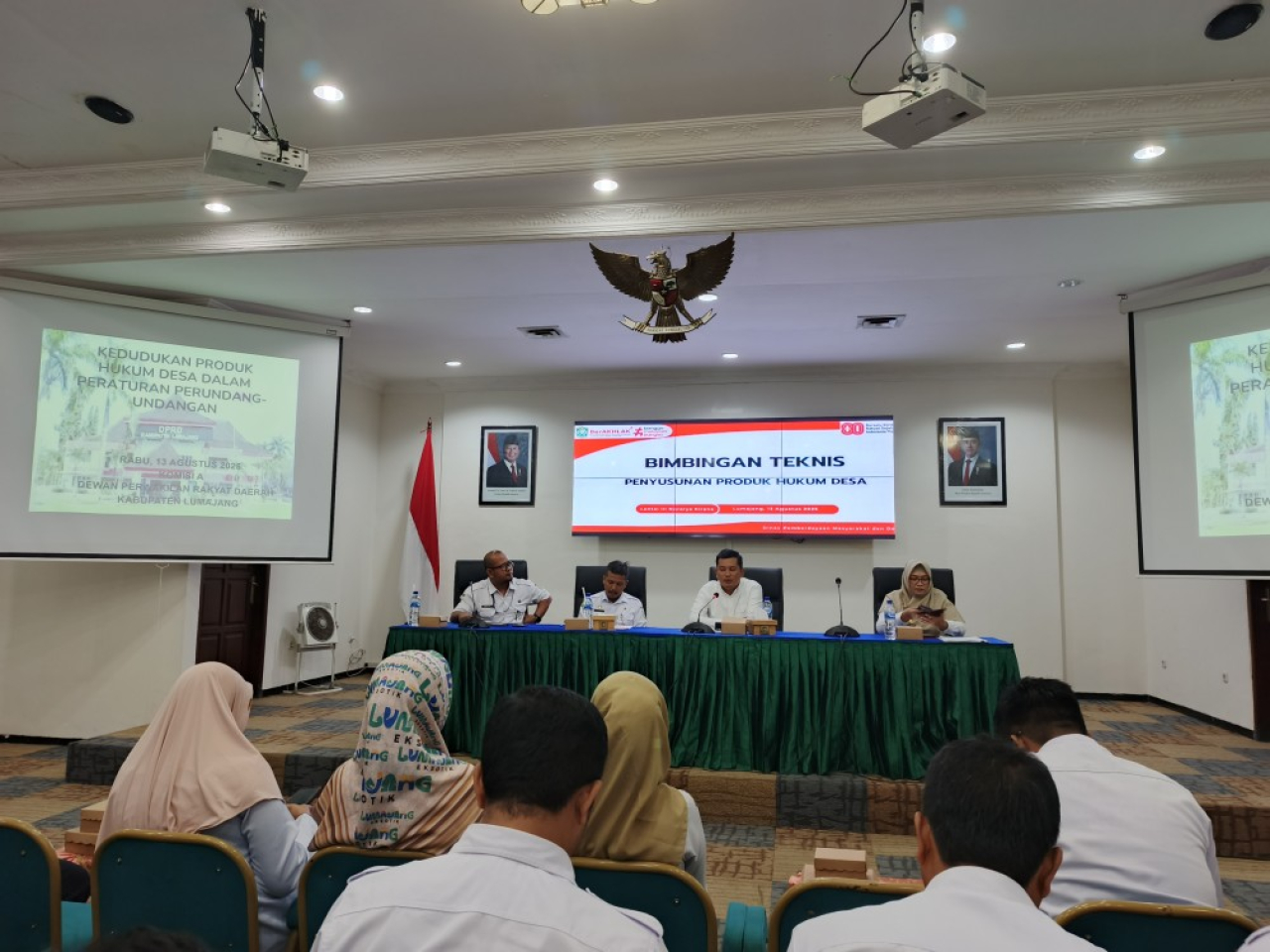Komisi A DPRD Lumajang Tekankan Pentingnya Produk Hukum Desa Selaras Dengan Aturan Diatasnya