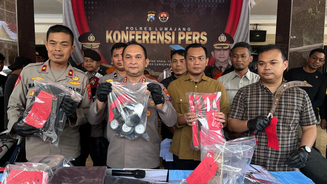 Buronan Masih Gentayangan, Dua Pencuri Meter Air Perumdam Lumajang Diciduk Polisi