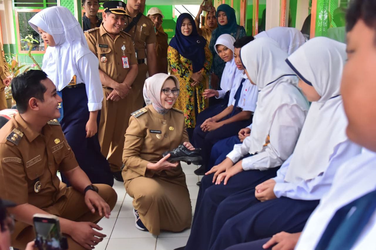 Bupati Lumajang: Guru Bahagia Melahirkan Generasi Unggul