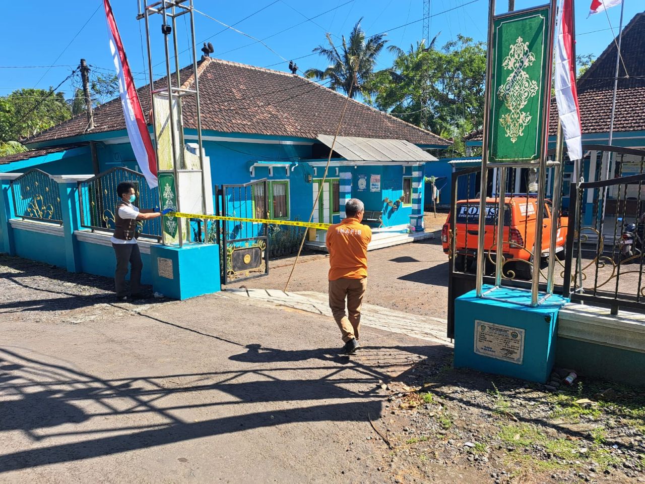 Balai Desa di Lumajang Disatroni Maling, Dua Motor Mahasiswa KKN Raib