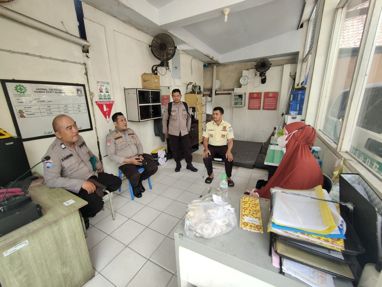 Polres Lumajang Ingatkan Satpam: Parkiran Rumah Sakit Rawan Jadi Sasaran Bandit