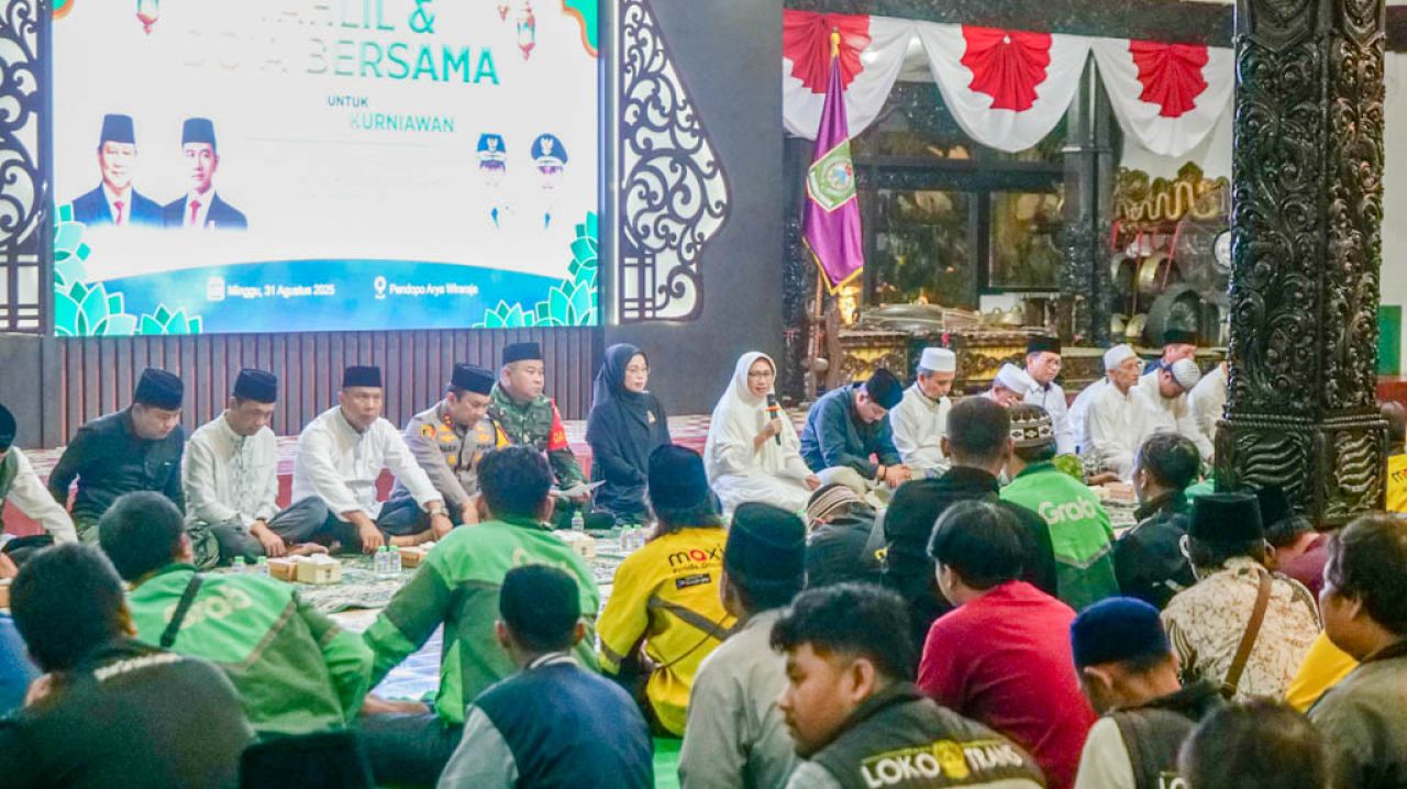 Pendopo Arya Wiraraja Jadi Saksi Doa Bersama untuk Affan Kurniawan