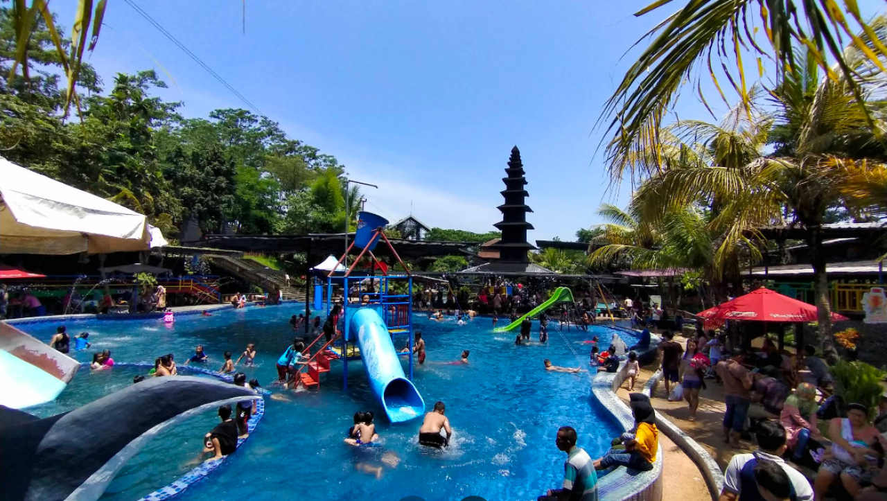 Makoya Kolam Renang, Wisata Air Favorit Keluarga di Pandaan Pasuruan