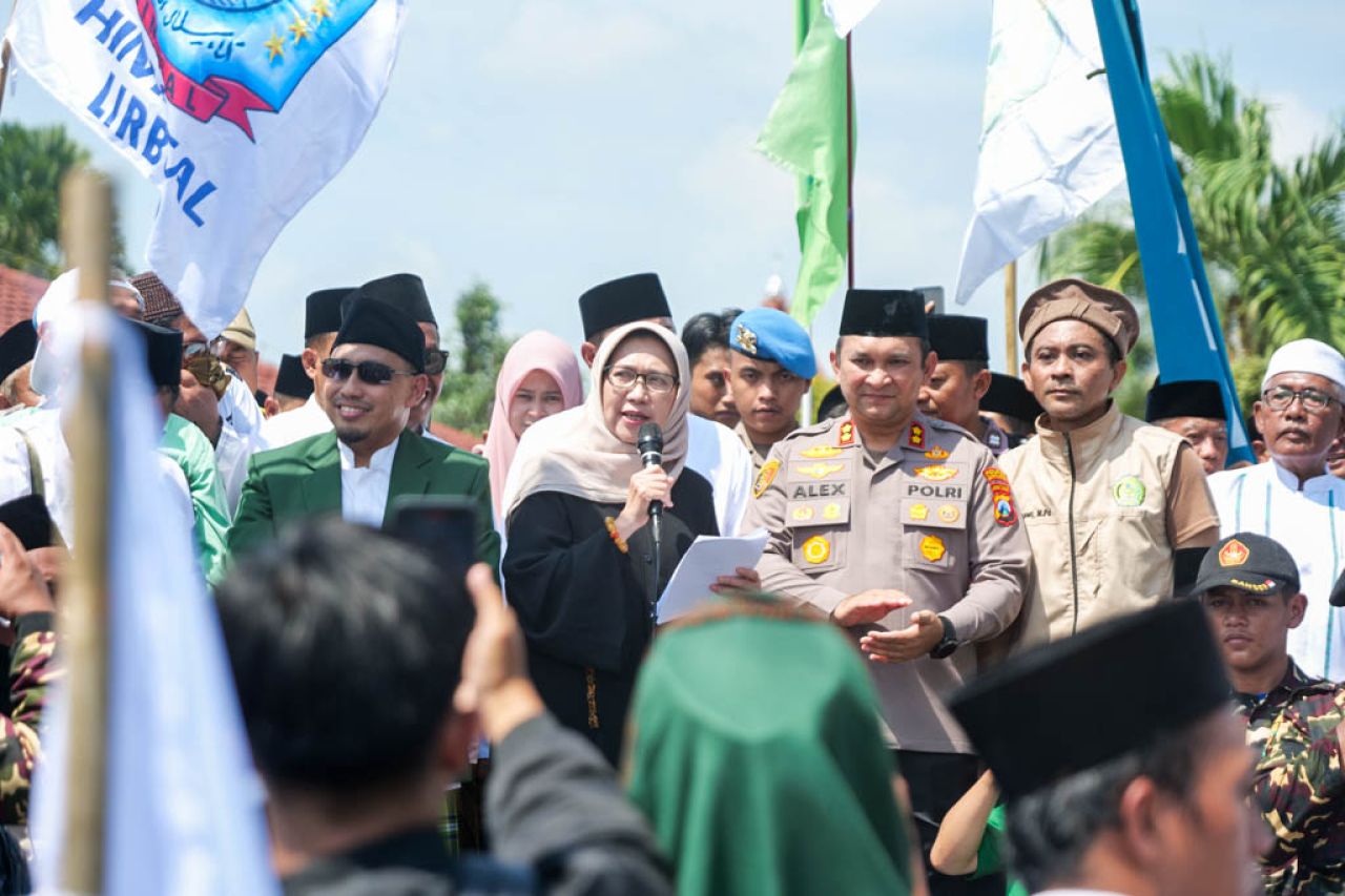 Bupati Lumajang Turun Langsung Temui Santri, Sampaikan Dukungan Penuh Jaga Marwah Pesantren
