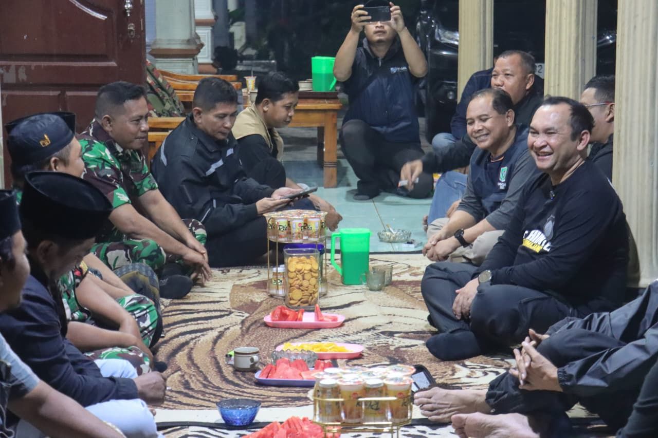 Kapolres Lumajang Kunjungi Sejumlah Kepala Desa di Klakah, Perkuat Sinergi Keamanan Wilayah