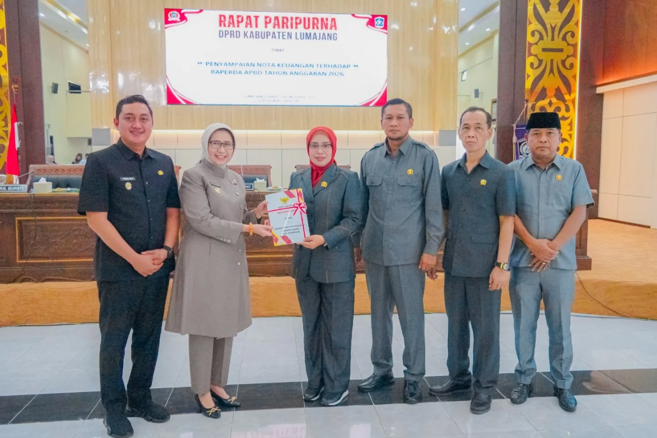 DPRD Lumajang Gelar Rapat Paripurna, Bupati Sampaikan Nota Keuangan R-APBD 2026