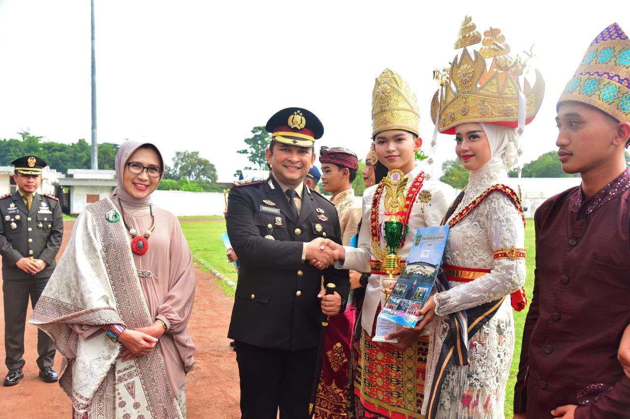 Kapolres Lumajang Kobarkan Semangat Pemuda: Jadilah Generasi Digital yang Bijak dan Tangguh!