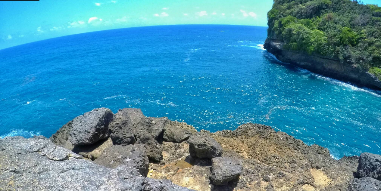 Teluk Bidadari, Surga Tersembunyi di Ujung Selatan Malang