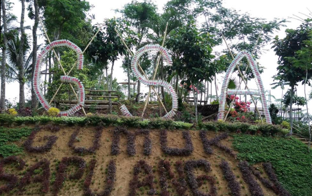 Wisata Alam gumuk Sapu angin yang sering dikunjungi banyak wisatawan untuk mulai dari wisata alam, fotografi, hingga rekreasi keluarga dan healing dan menikmati pemandangan (Gmap/ibnu soleh)