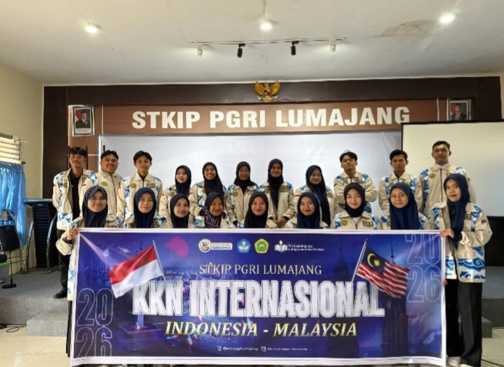 STKIP PGRI Lumajang Lepas 20 Mahasiswa KKN Internasional ke Malaysia