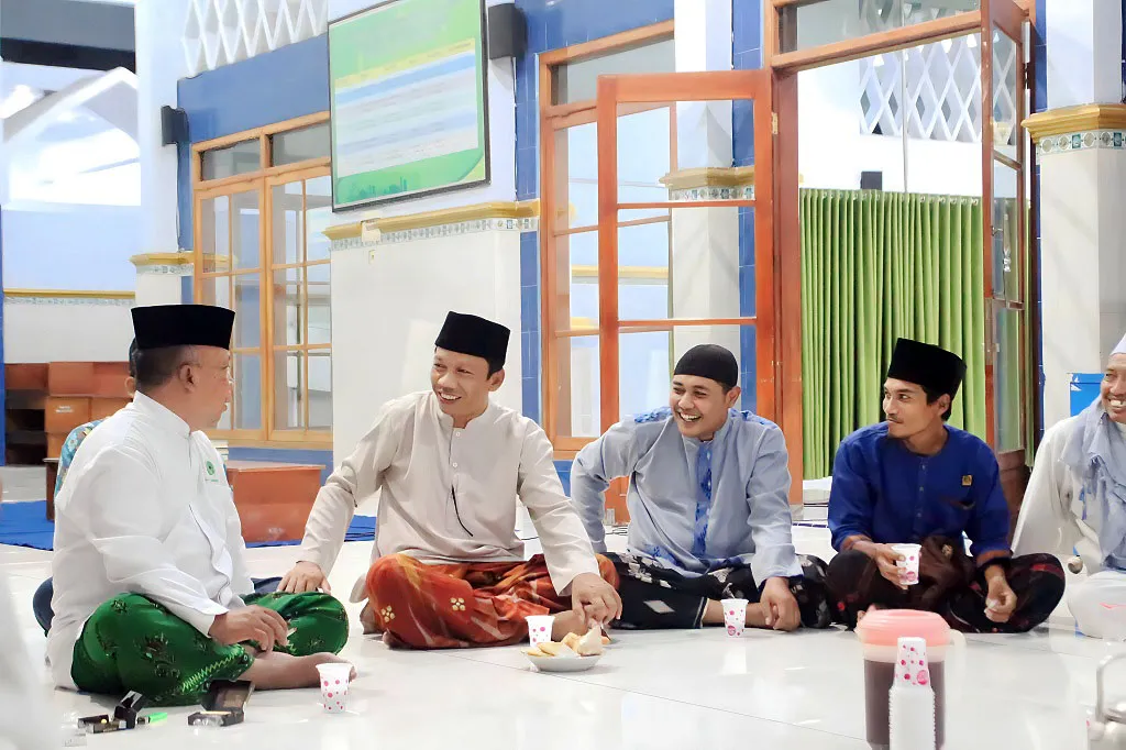 Tak Lagi Terpinggirkan, Marbot dan Guru Ngaji di Lumajang Kini Dilindungi BPJS