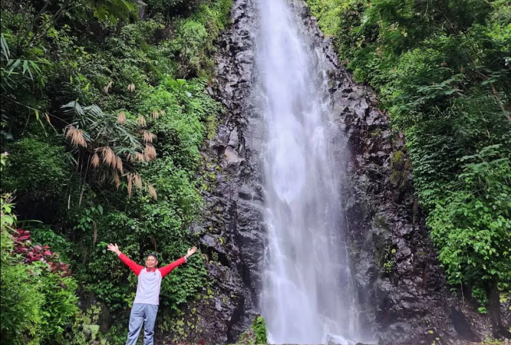 Air Terjun Tirtasari, Pesona Alam Tersembunyi di Lereng Plaosan Magetan