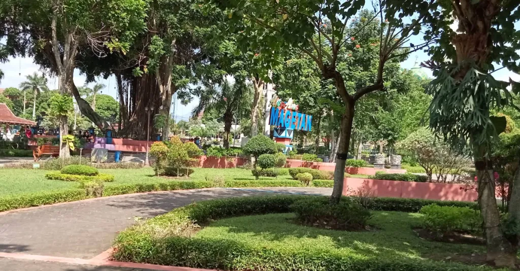 Alun-Alun Kabupaten Magetan, Ruang Publik Favorit Warga dan Wisatawan