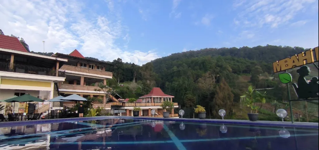 Mbah Djoe Resort, Destinasi Wisata Alam Bernuansa Pegunungan di Magetan