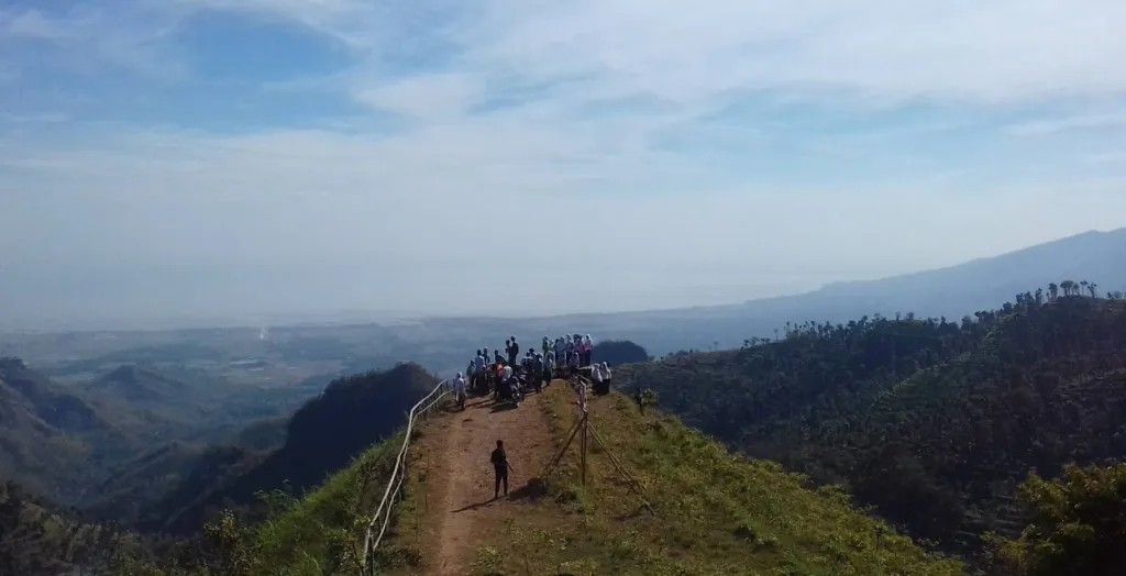 Puncak Scorpio, Spot Panorama Alam Favorit di Wringin Bondowoso