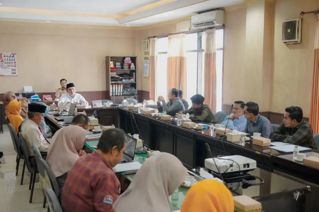 Bapemperda DPRD Lumajang Matangkan Naskah Akademik Raperda Pengembangan Koperasi