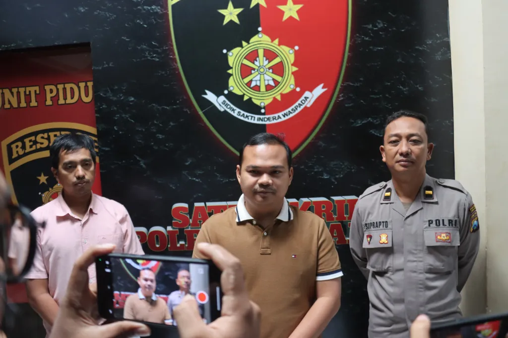 Emas 173 Gram Raib dari Rumah Kosong, Polres Lumajang Bekuk Pelaku dalam Sehari