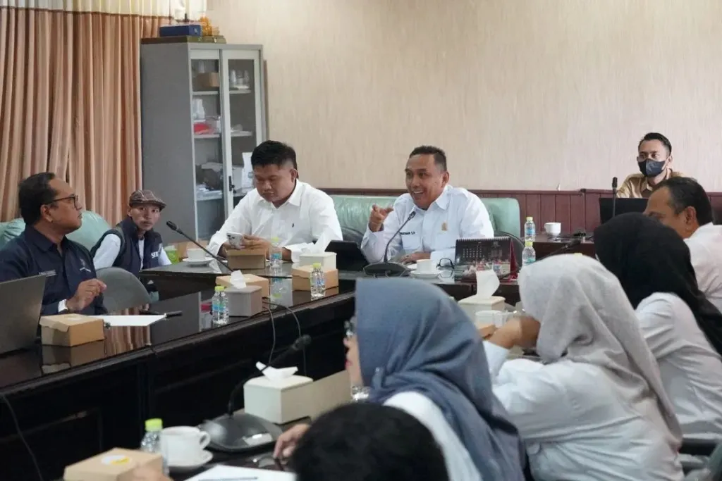 Pastikan Bansos Tepat Sasaran, Komisi D DPRD Lumajang Bahas Optimalisasi Data DTSEN