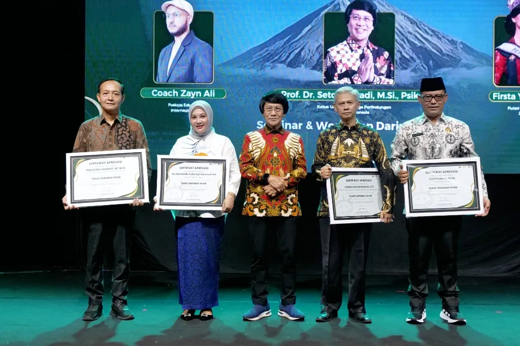 Di Tengah Gempuran Digital, Ketua TP PKK Lumajang Ingatkan: Karakter Tak Bisa Diunduh