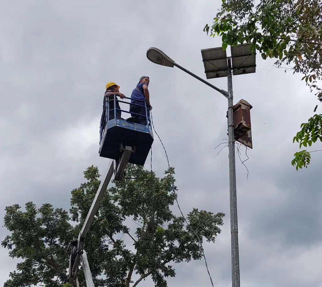 Dishub Lumajang Gerak Cepat, Jalan Gelap Bertahun-Tahun di Jalur Nasional Akhirnya Kembali Terang