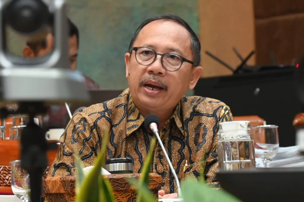 Muhamad Nur Purnamasidi Anggota DPR RI Fraksi Golkar Dapil Lumajang-Jember