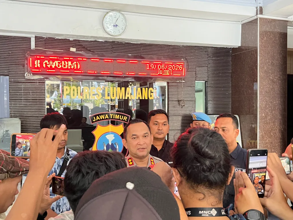 Dua Pelaku Perampokan Warung di Senduro Lumajang Ditangkap, Emas Hasil Kejahatan Dijual Rp70 Juta