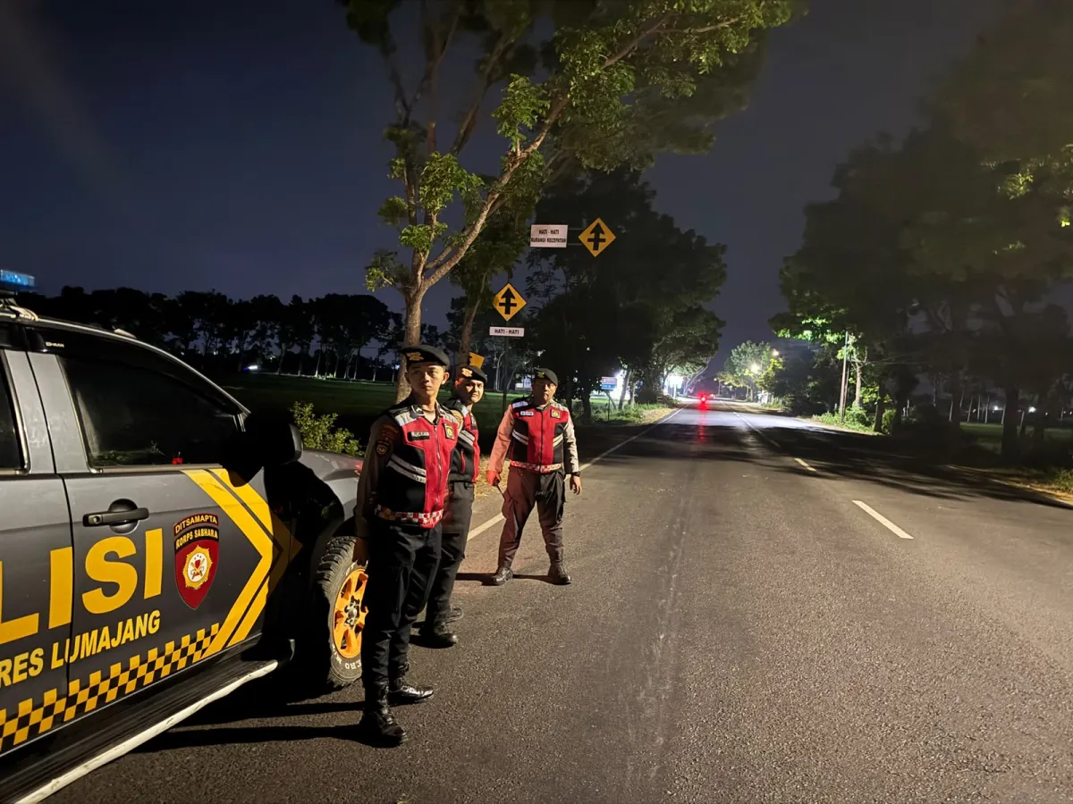 Antisipasi Curanmor hingga Begal, Polisi Pantau Jalanan Rawan di Lumajang