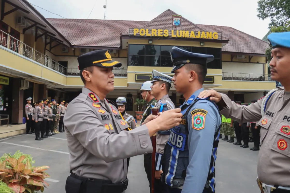 Kapolres Lumajang Pimpin Apel Operasi Patuh Semeru 2026, Penindakan ETLE Tetap Berjalan