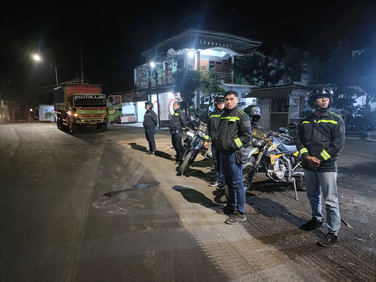 Cegah Kejahatan 4C, Timsus Polres Lumajang Sisir Jembatan Grobogan hingga Jelang Pagi