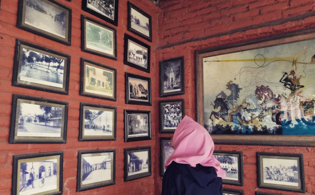 Wisata kediri Photography museum yang sering dikunjungi banyak orang untukwisata edukasi, menambah wawasan tentang fotografi dan sejarah visual, belajar seni fotografi (Gmap/Ulivia Ulva)