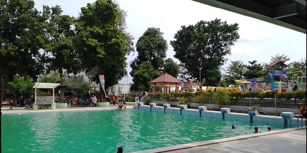 Wisata Wana wisata Dander yang sering dikunjungi banyak wisatawan untuk ekreasi keluarga, wisata alam dan edukasi, berenang di pemandian alami, hingga bersantai (Gmap/Slamet Nuryadi)