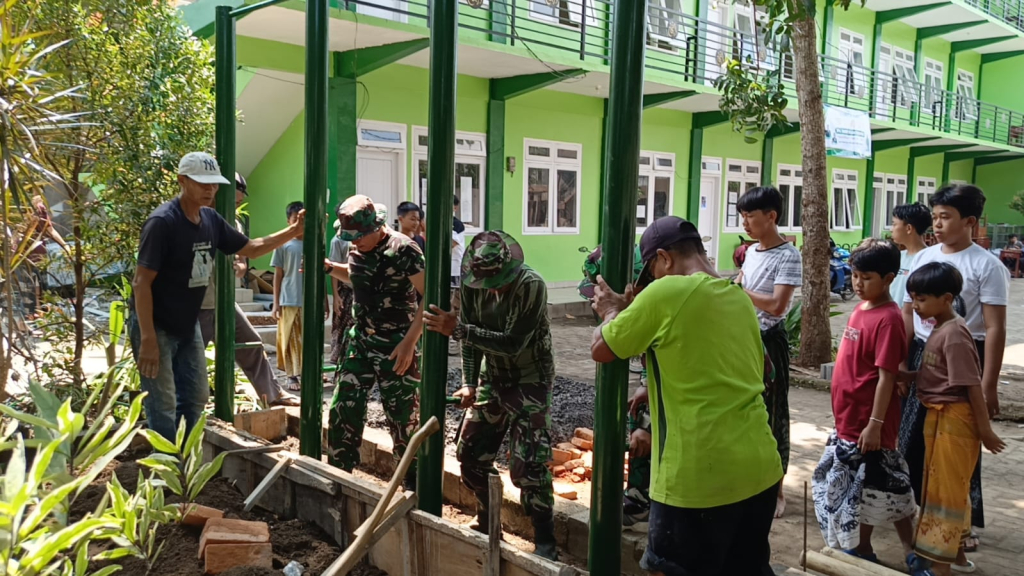 Pembangunan ini ditujukan untuk mendukung pembinaan fisik santri yang bercita-cita mengabdi kepada bangsa melalui jalur kemiliteran.