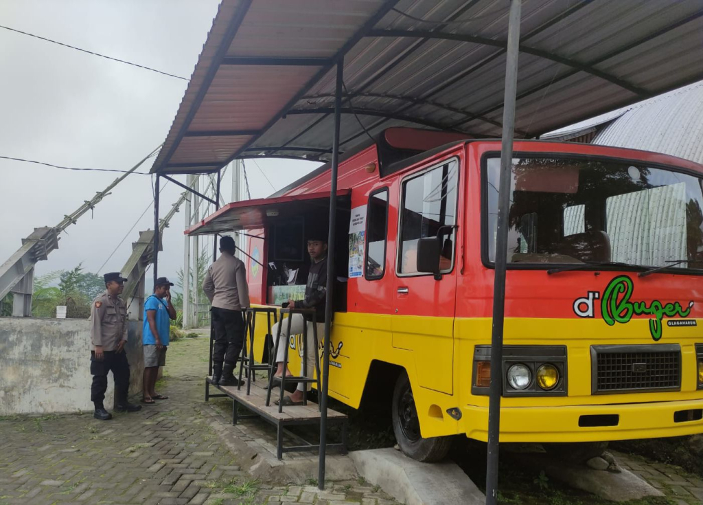 Patroli ke tempat wisata