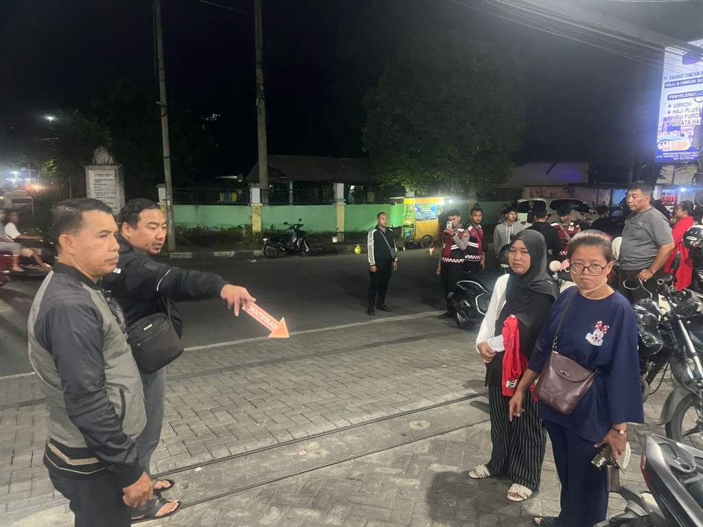 Polsek Kota Lumajang melakukan olah TKP